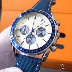 Bekijk Quartz Mens horloges 42 mm zilveren polsband waterdicht alle roestvrijstalen polsband modeontwerper polshorloge O42