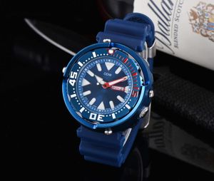 Relojes AAA 2020 Fine Watch Leisure Mens Rubber Cinturón Odw Quartz Watch