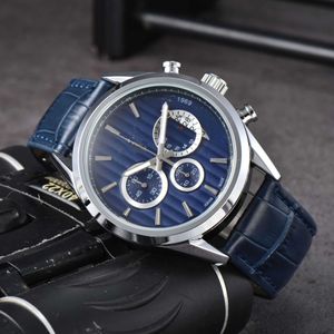 Bekijk horloges AAA 2024 Mens Business Watch Six Pin 3 Eye Multi Functional Quartz Watch