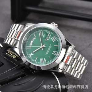 Watch Watches AAA 2024 Mens Hot Selling Dubbele Agenda 3-Pin Labour Watch Solid Steel Band Watch
