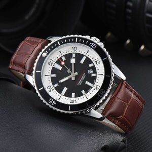 Montres Watchs AAA 2024 MENS NOUVELLE WATCH TROIS BNL BNL FASE TREND TREND Belt Quartz Watch