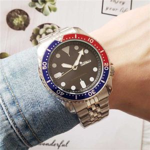 Bekijk horloges AAA Exquisite vakmanschap roestvrijstalen tape hoogwaardige roestvrijstalen staalriem modieuze herenhorloge