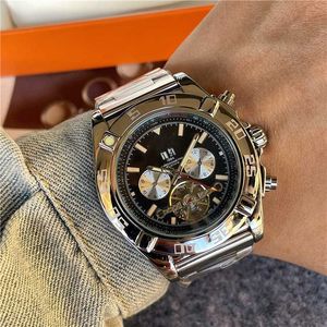 Montres Watchs AAA Mens Watch Mechanical Watch Swiss Nouveau grand volant entièrement automatique Watch Watch Business Steel Band Watch Mens Watch