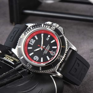 Montres montres aaa New Century Old Quartz Rubber 1884 Trendy Watch Small