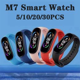 Montres 5 / 10pcs M7 2022 Nouvelle bande d'attraction magnétique Smart Band Charges imperméable Men Smart Watch PK i7 Pro Max X8 Max HW7 Max