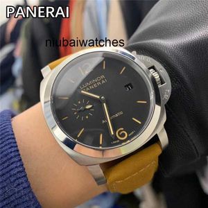 Horloges Designer Mens Fashion Mechanical Automatic Leather Starp Originele 300m waterdichte OEM -polshorloge -stijl