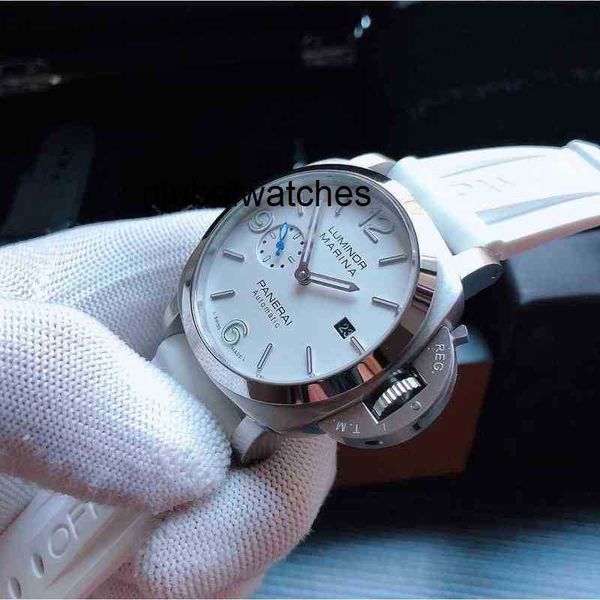 Relojes Diseñadores Fashion Fashion Movimiento mecánico Swiss Automático Sapphire Mirror 44 mm 13 mm Banda de cuero importada XCWH Estilo de pulsera