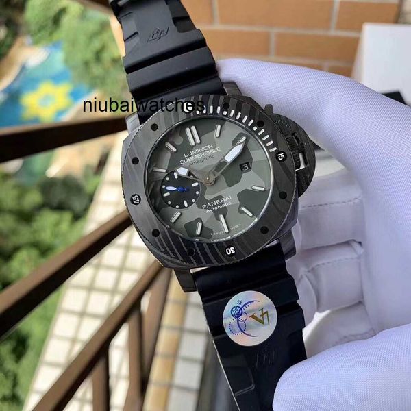 Montres pour hommes Luxury Mécanique Watch Swiss Automatic Sapphire Mirror 47 mm 13 mm Brand de montre en caoutchouc importé Italie Sport 2J9Q