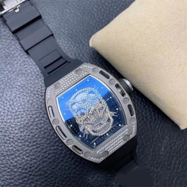 Montres de haute qualité bracelet noir cadran crâne glacé montre à la mode cadeau relojes automatique mécanique mouvement designer montre-bracelet de qualité supérieure sb057 C4