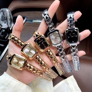 Kijkt van hoogwaardige modepols horloges damesstijl luxe stalen metal band kwarts klokken