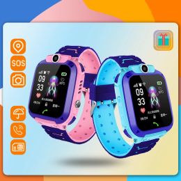 Regarde les enfants Smart Watch 2023 New SOS Smartwatch pour les enfants carte SIM LBS Location Photo Gift étanche pour les garçons et les filles iOS Android