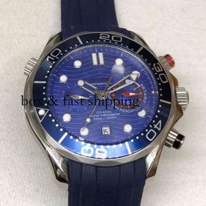 Horloges Pols Luxe Modeontwerper Europese Zeilboot Vijf Naald Rood Blauw Knop Oog Automatisch Fc007 Heren montredelu