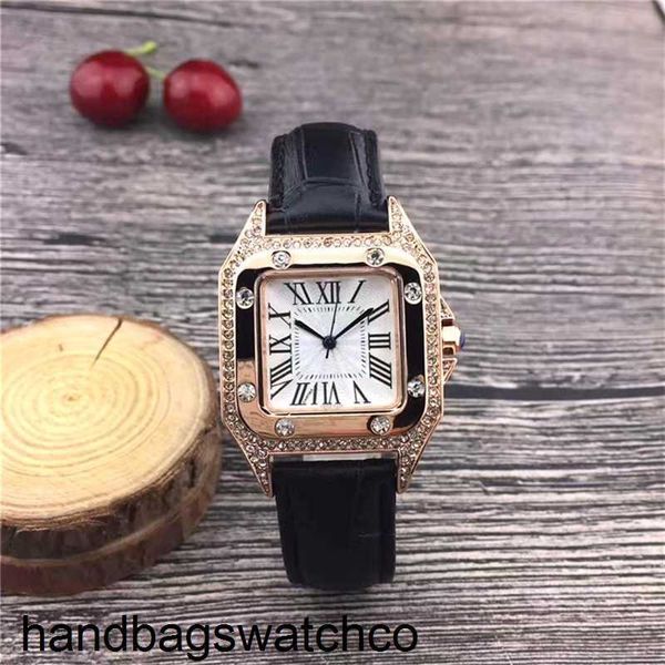 Montres Carterers Designer de haute qualité femmes montres diamant 32mm boîtier bracelet en cuir montres de mode mouvement à quartz style de vie étanche analogique dame horloge D306t zc