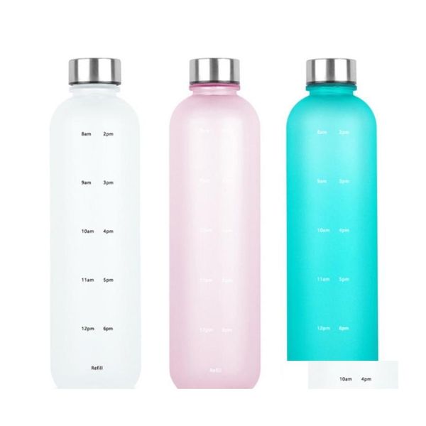 Botellas de agua 1 pieza Botella de plástico Litro A prueba de fugas BPA Marcas de tiempo deportivas Tres colores para elegir Entrega de gotas Home Garden Kitch OTPWG