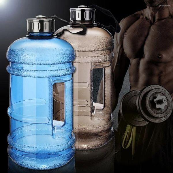 Bouteilles d'eau 2.2/2.5L bouteille de grande capacité en plein air sport anti-fuite Fitness Gym entraînement Ton tasse Shaker avec poignée Portable