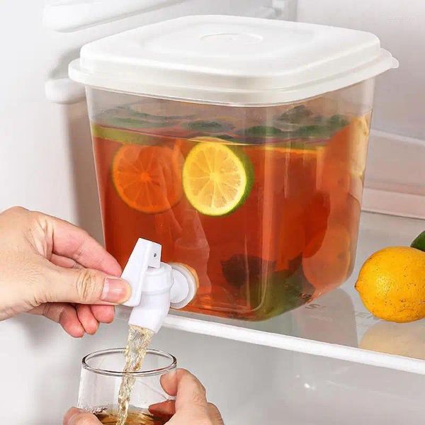 Bouteilles d'eau 3.5 L Dispensateur à froid Design Fridge Fridge Beverage With Spigot Refrigerator Juice Récipient pour le thé glacé