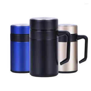 Botellas de agua 304 Taza aislada de acero inoxidable Hombres y mujeres Taza de viaje termo portátil de doble pared con mango Colador de té