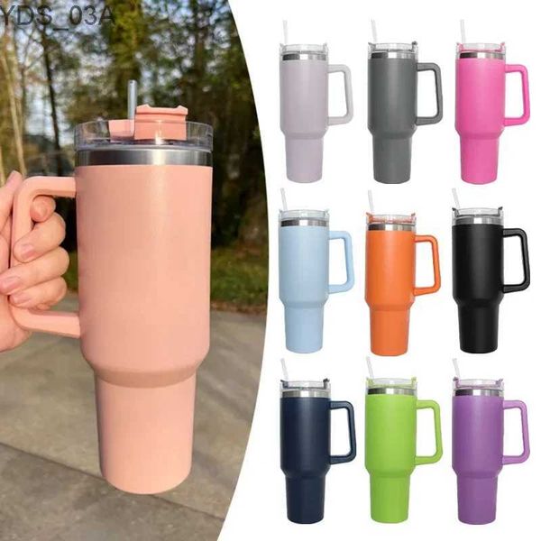 Bouteilles d'eau Gobelet de tasse de 40 oz avec poignée gobelet isolé avec couvercles paille gobelet à café en acier inoxydable tasse Termos pour tasse thermique de voyage YQ240221