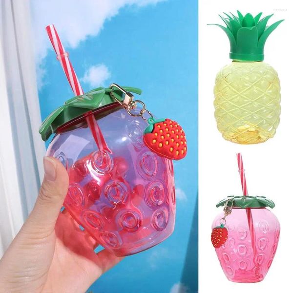 Bouteilles d'eau 500ml Ananas Paille Tasse Tasse À Café Épaississement Forme De Fruit Fraise En Plastique Maison