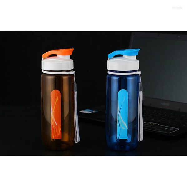 Botellas de agua 590ml Hervidor creativo para deportes al aire libre Botella de mano de plástico Gota Reposición de oficina portátil