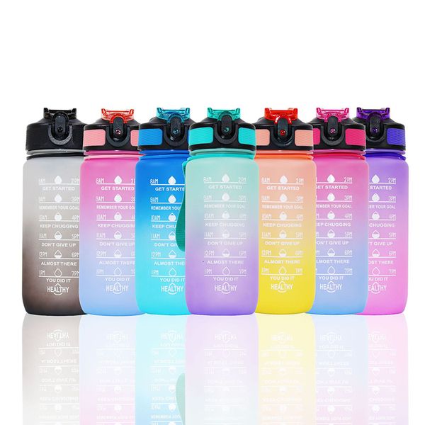 Bouteilles d'eau Bouteille d'eau colorée de 600ML bouteille de boisson de motivation bouteille d'eau de sport avec marqueur de temps tasses en plastique réutilisables portables 230825