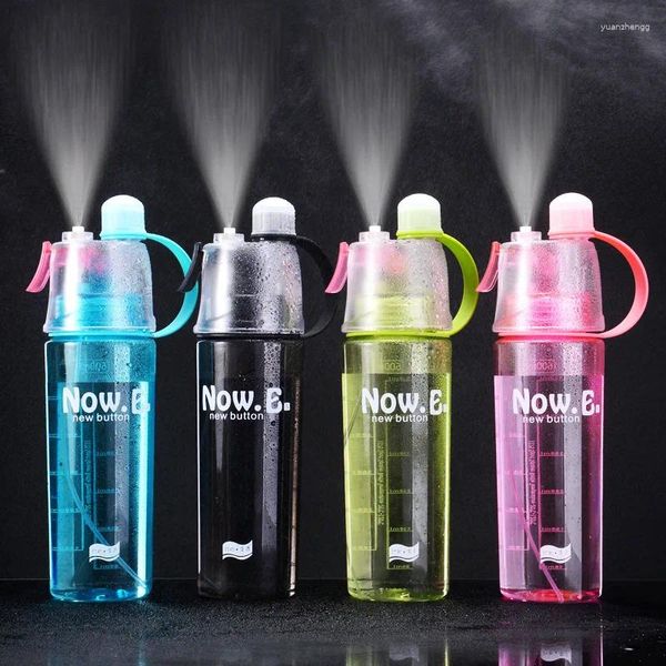 Bouteilles d'eau 600 ml spray froide bouteille sublimation brume réutilisable de gymnase plastique avec été