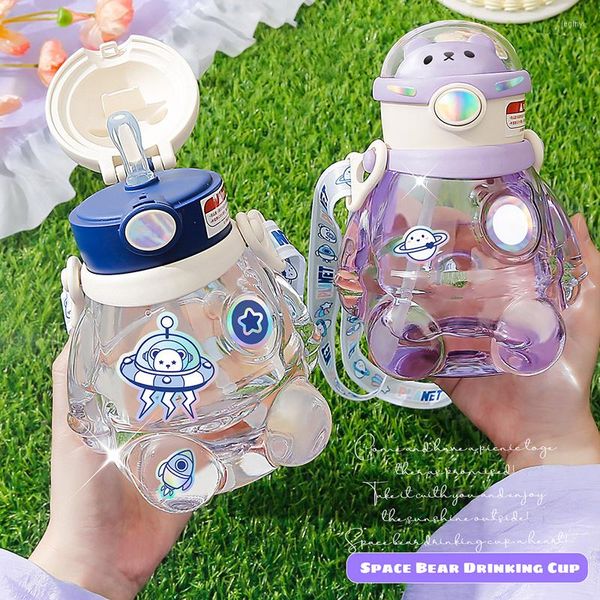 Botellas de agua 700ml Big Belly Cup Bottle Aerospace Bear Kawaii Kids Starw Deportes Beber Viajes al aire libre Drinkware