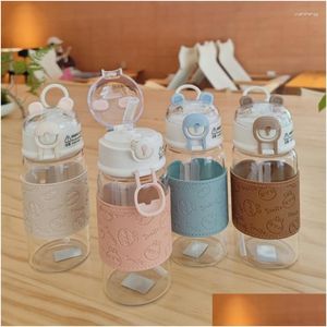 Bouteilles d'eau Bouteille d'ours Frais Simple Mignon St Mug Peut être tenu dans la main avec du cuir ER Coupe anti-brûlure Cadeau Couple Drinkware Drop Livrer Dhyfm