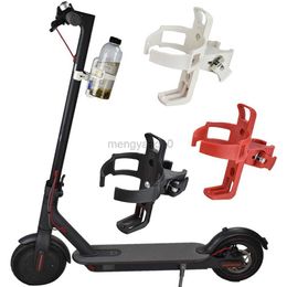 Waterflessen Kooien Scooter Water Cup Beugel Elektrische Scooter Fiets Bidonhouder Houder Waterkoker Rek Voor Xiaomi M365/M365 pro Scooter Accessoires HKD230719