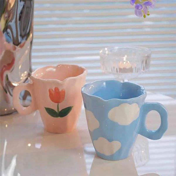 Botellas de agua Flor pintada a mano Taza de té Taza de cerámica Oficina en casa Bebidas Café Leche Botella de jugo Regalo creativo para ella 231130