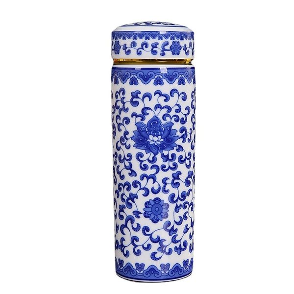 Bouteilles d'eau Jingdezhen tasse à thé en céramique tasse thermos avec couvercle bleu et blanc porcelaine tasse d'eau doublure bureau portable cadeau 230923