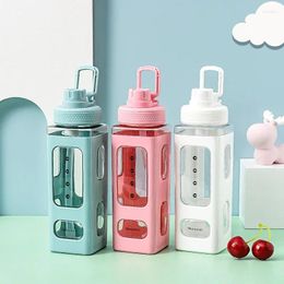 Waterflessen kawaii pastel fles 700 ml shaker met sticker schattige plastic theemelk draagbare drank voor meisje en kind