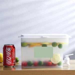 Bouteilles d'eau bouilloire avec robinet 3,5 L de boisson à froid claire domestique dans le réfrigérateur limonade fruit thé grand robot bouteille