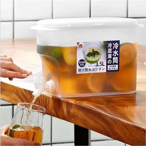 Bouteilles d'eau bouilloire avec robinet pratique et pratique cuisine Bar réfrigérateur froid facile à nettoyer 204g outils