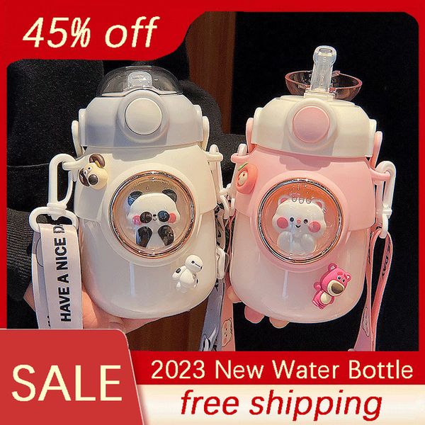 Botellas de agua para niños con pajita para niñas Cute Children's 820ml Gran capacidad Kawaii Cartoon Student School Travel Venta al por mayor 230510