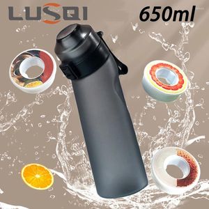 Waterflessen lusqi 650 ml luchtsmaakfles met 1 pc willekeurige smaakpeulen sportstroopbeker tritan voor outdoor fitness bpa gratis