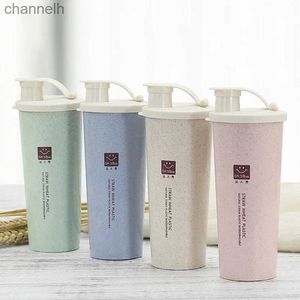 Bouteilles d'eau Nouveau 450 ml protéine poudre Shaker bouteille d'eau blé paille sans BPA mélangeur sport Fitness protéine Shaker Milk Shake bouteille 1 pc yq240320