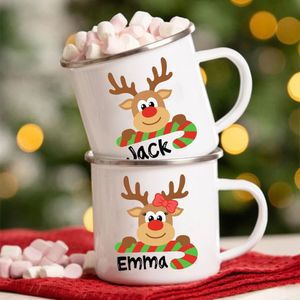 Bouteilles d'eau Tasses en émail de Noël de cerf personnalisées Nom personnalisé Cacao Chocolat Frère Tasse Boisson Jiuce Poignée Tasses Cadeaux de Noël pour enfant 231129