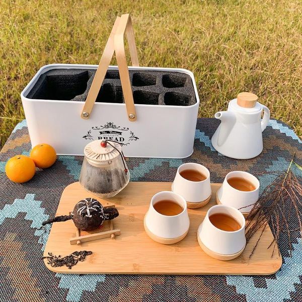 Bouteilles d'eau SENSEMAKE Ensemble de tasses à thé chinois avec infuseur à plateau - Théière en porcelaine en céramique de voyage Portable Tout-en-un Coffret cadeau