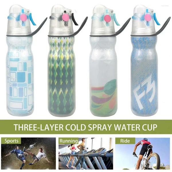 Bouteilles d'eau sport Bottle Isulater Mist Spray avec capacité pour les hommes de consommation sans fuite de gymnase de voyage BPA BPA
