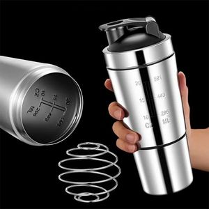 Bouteilles d'eau Bouteille Shaker en acier inoxydable Bouteille de mélangeur de protéines de lactosérum Poudre de protéines Tasse de mélange Bouteilles d'eau Gym Sport Voyage Tasse d'eau 230428