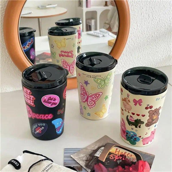 Bouteilles d'eau Tumbler à la mode mignon Design en acier inoxydable durable Gardez les boissons pratiques pour les étudiants tasse de café fonctionnel sippy