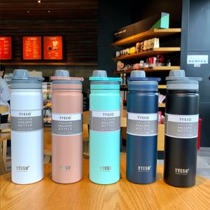 Botellas de agua tyesoThermos Mug Doble Acero inoxidable 304 Coffee Beer Mugs A prueba de fugas Travel Thermal Cup Thermosmug Bottle para regalos 221118