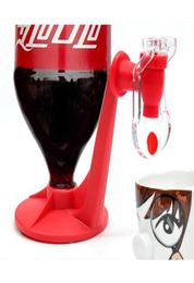 Distributeur d'eau automatique Mini fontaines à boire à l'envers Fizz Saver Cola Soda interrupteur de boisson buveurs pression manuelle DH04826232568