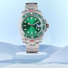 Reloj de buceo resistente al agua Movimiento automático Logotipo personalizado Marca Relojes para hombre Acero inoxidable Zafiro luminoso de alta gama Reloj mecánico resistente al agua Calidad