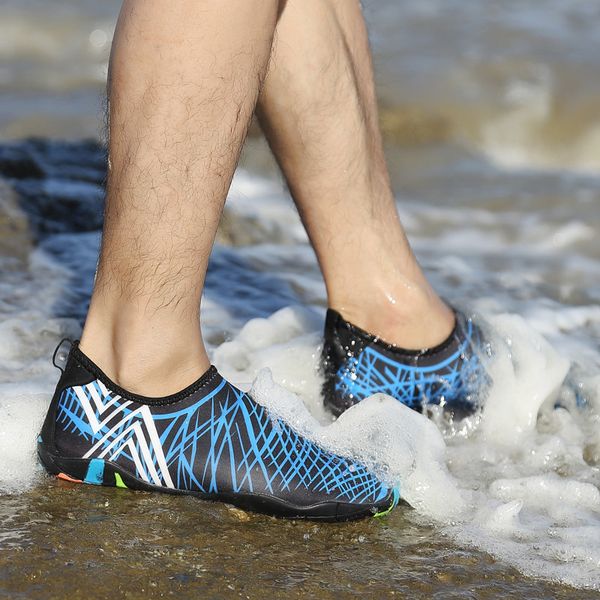 Chaussures d'eau pieds nus natation eau Aqua chaussures hommes femmes chaussures de plage bord de mer Surf séchage rapide antidérapant léger chaussures de sport baskets 230314