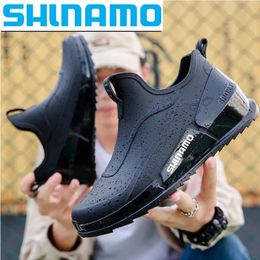 Chaussures d'eau Chaussures de pêche pour hommes bottes de pluie bottes de pluie imperméables chaussures d'eau en plein air antidérapantes légères chaussures de pataugeoire en caoutchouc confortables 231102