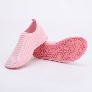 Chaussures d'eau hommes femmes natation couleur unie été plage chaussettes bord de mer Sneaker pantoufles pour 230617