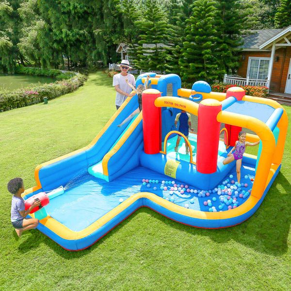 Tobogán de agua Casa de rebote con piscina Parque inflable Casa de juegos para niños Patio trasero Juego al aire libre Diversión en el jardín Deportes Baloncesto Aro Juguetes Pequeños regalos Fiesta de cumpleaños