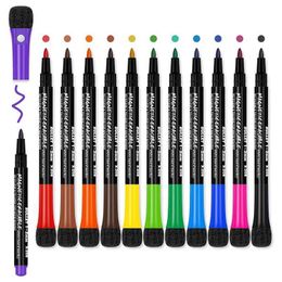 Marqueurs de stylos à brosse à aquarelle 12 Color Magnetic Whiteboard Marker pour les enfants marqueur à base d'eau effacée Eraser Student Drawing Pen Station WX5.27